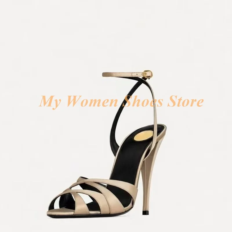 Cross Strap Open Toe Sandals A - đánh giá và giá Crossfit Outfit