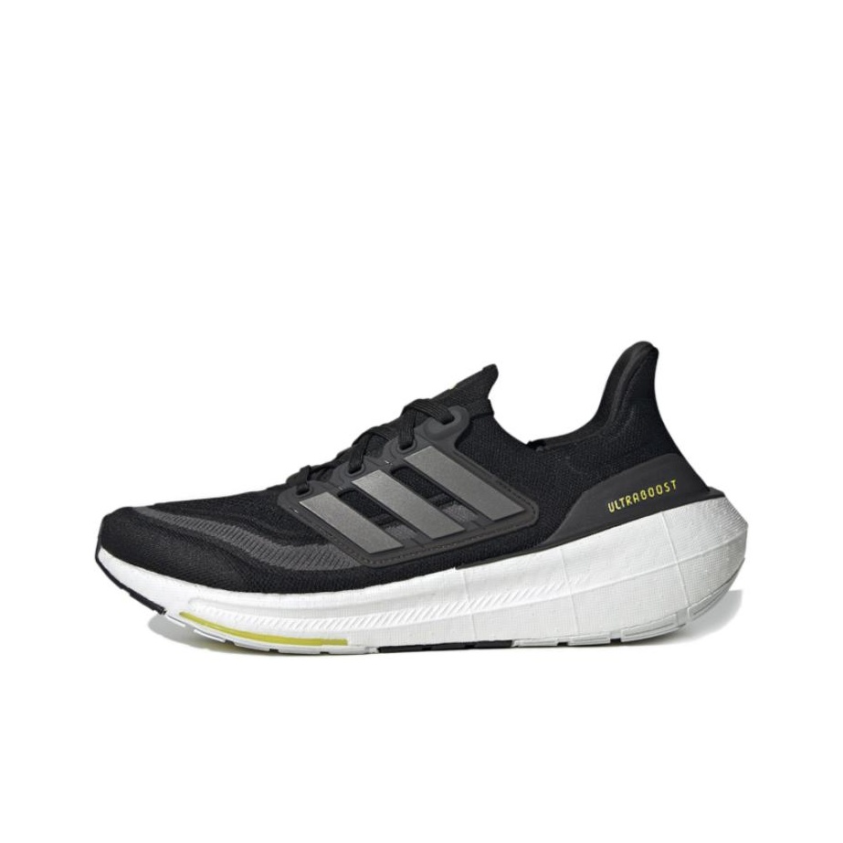 Adidas Ultraboost Light Comfor - đánh giá và giá Adidas Shoes Ultraboost Light