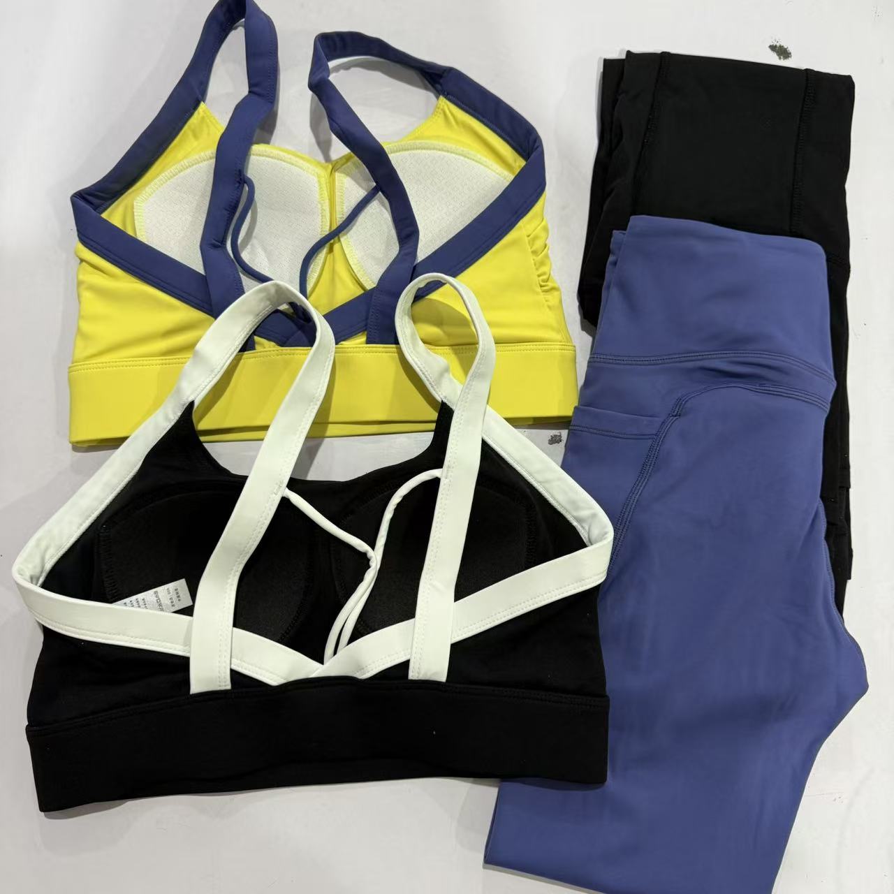 High Intensity Color Blocking  - đánh giá và giá Crossfit Lifting
